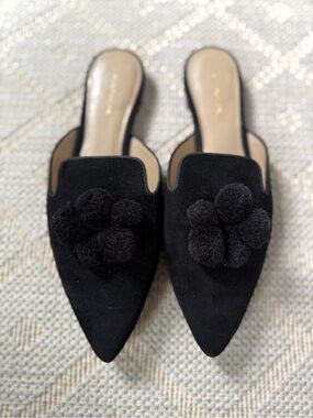 Ann Taylor Black Pointed-Toe Pom-Pom Mule